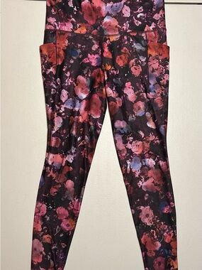 Athleta Salutation Stash Pocket Floral Printed Leggings - Size L